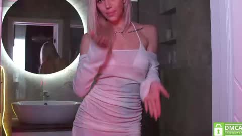 Mila and u can call me sweet bunny online show from June 25, 12:42 pm