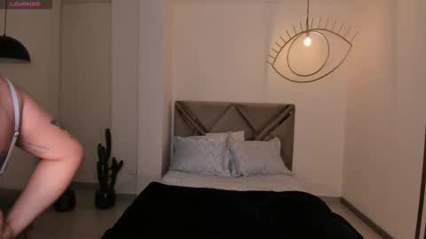 Mila online show from September 11, 2:00 am