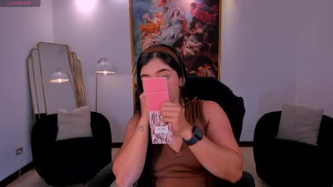 Snapshot of milacoleman chatting on April 6, 4:46 am Mila online show from April 6, 4:46 am