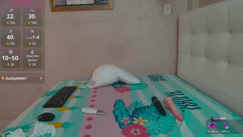 Snapshot of miladiosa chatting on October 30, 11:55 am miladiosa online show from October 30, 11:55 am