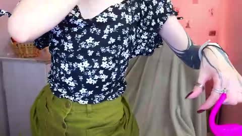 Mila online show from May 26, 12:45 pm