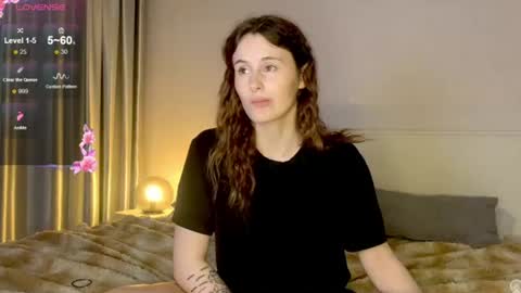 Mila online show from July 5, 9:44 pm