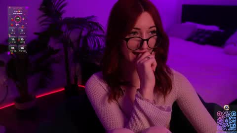 First stream with my Bestie  My name is Mila. and her is hazelhayees Devil online show from May 1, 3:27 pm