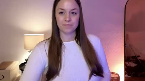 Mila Fleur online show from March 10, 3:20 pm
