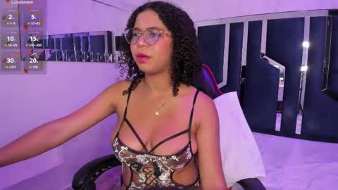 Milenna online show from October 10, 4:33 am