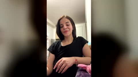 milalunaa online show from March 28, 12:10 am