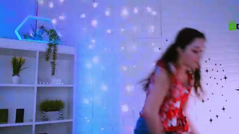 milamiuuu online show from June 11, 2:59 pm