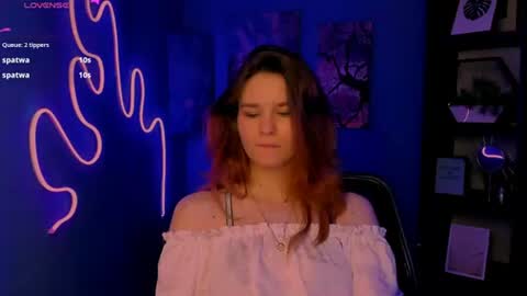 milamiuuu online show from June 14, 2:24 am