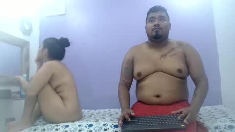 Snapshot of milan_sofia69 chatting on October 21, 2:01 am milan and sofia online show from October 21, 2:01 am