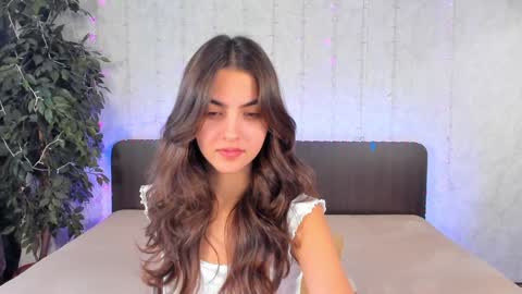 Milana online show from December 12, 8:25 am