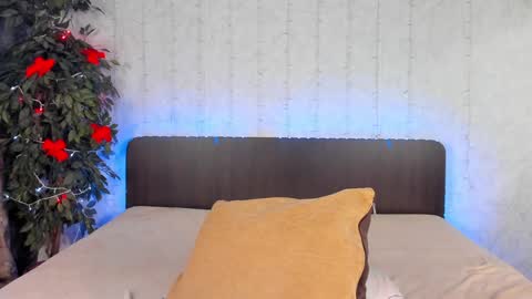 Milana online show from December 17, 11:17 am