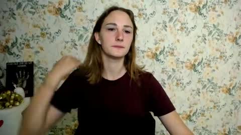 Snapshot of milana_cutie_ chatting on September 21, 6:15 am Milana online show from September 21, 6:15 am