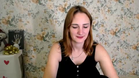 Snapshot of milana_cutie_ chatting on October 23, 6:13 am Milana online show from October 23, 6:13 am