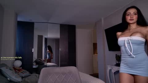 milana online show from February 27, 10:43 pm