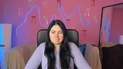 Snapshot of milana_kick chatting on March 12, 7:25 am Mila online show from March 12, 7:25 am