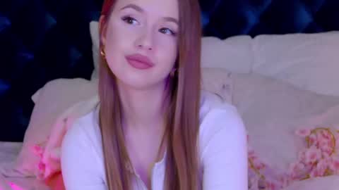 MilanaBalmain online show from February 25, 11:08 am