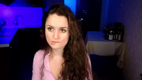 milanabankss online show from February 11, 11:21 pm