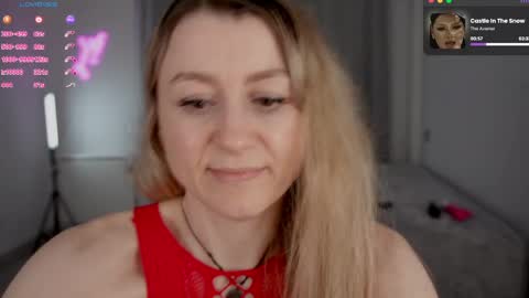 Snapshot of milanacamgirl chatting on March 23, 3:49 pm Milana online show from March 23, 3:49 pm