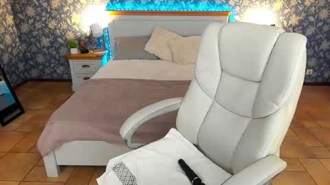 Milana online show from March 2, 4:53 pm