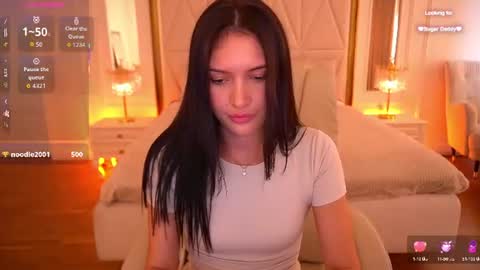 Snapshot of milanamusee chatting on July 24, 6:44 am Milana online show from July 24, 6:44 am