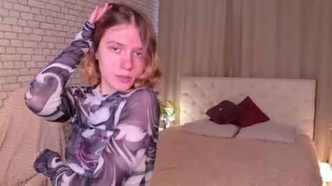Milaray online show from June 20, 5:21 am