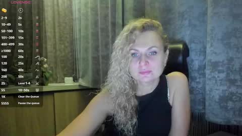 milanna_x online show from September 20, 6:42 pm