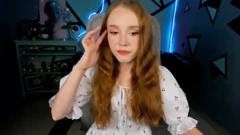 Mila online show from July 18, 9:13 am