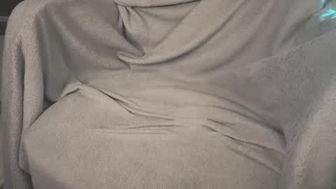 Mila online show from January 15, 7:50 pm