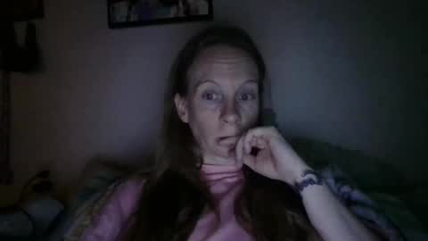 Snapshot of milastoned chatting on April 28, 7:46 am Mila online show from April 28, 7:46 am