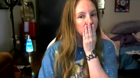 Snapshot of milastoned chatting on May 27, 3:09 pm Mila online show from May 27, 3:09 pm