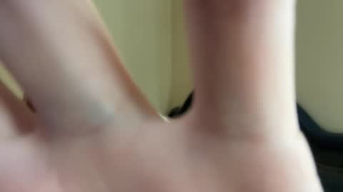 Snapshot of milav_ chatting on March 14, 3:06 pm Lana online show from March 14, 3:06 pm