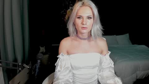 Milena online show from December 10, 4:27 pm