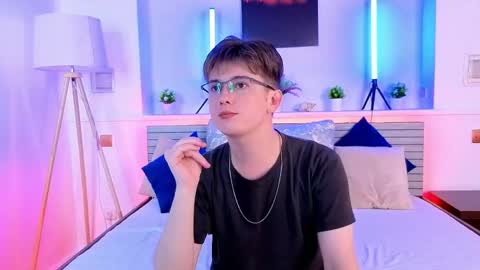 Miles online show from May 1, 3:55 am