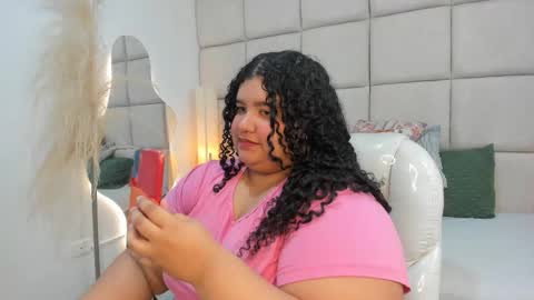 Miley online show from December 3, 8:07 pm