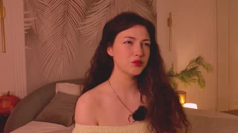 Snapshot of miley_smile chatting on October 23, 5:29 am Miley online show from October 23, 5:29 am