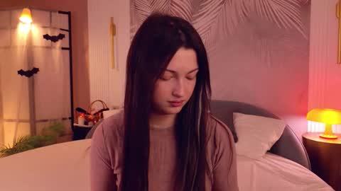 Snapshot of miley_smile chatting on November 2, 5:32 am Miley online show from November 2, 5:32 am