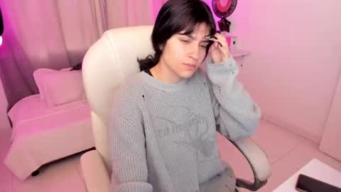  IEY EY  online show from September 20, 11:33 am