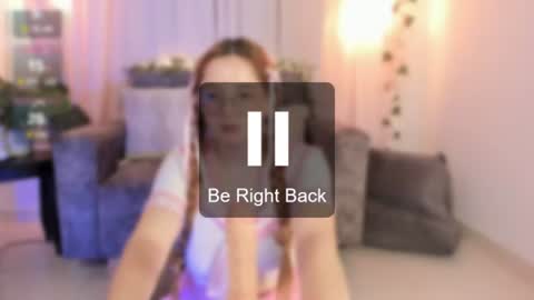 Snapshot of mileybloom_ chatting on July 7, 3:27 pm Miley online show from July 7, 3:27 pm