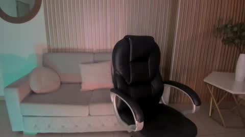 Miley Cruz  IG miley model23 online show from February 18, 6:15 am