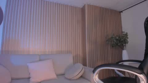 Miley Cruz  IG miley model23 online show from February 19, 6:33 am