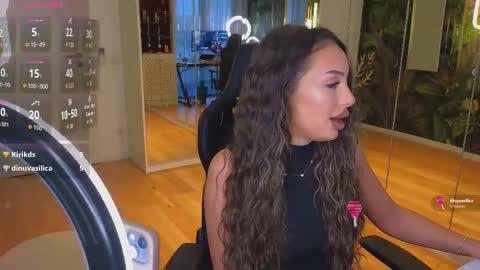 Miley Sin online show from January 8, 1:57 pm