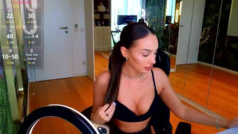 Miley Sin online show from May 20, 9:48 am