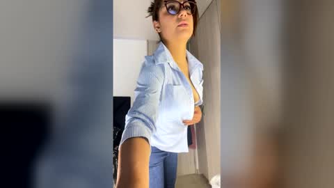 Melissa online show from June 2, 1:13 pm