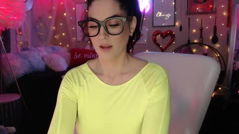 Snapshot of milf_lacey chatting on February 26, 9:58 pm Milf Lacey online show from February 26, 9:58 pm