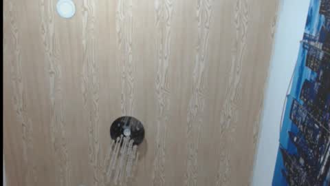 Snapshot of milf_valeria chatting on March 24, 4:12 pm Valeria online show from March 24, 4:12 pm