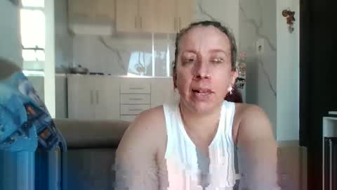 milfevha online show from November 22, 8:30 pm