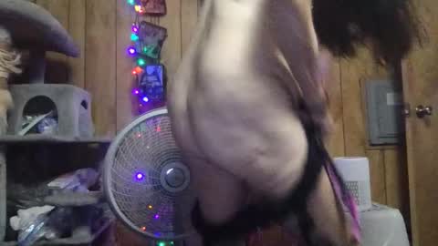 milfmichelle69 online show from May 17, 7:21 pm
