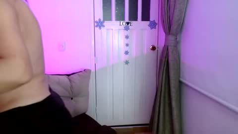 Rosalie  online show from November 14, 11:13 pm