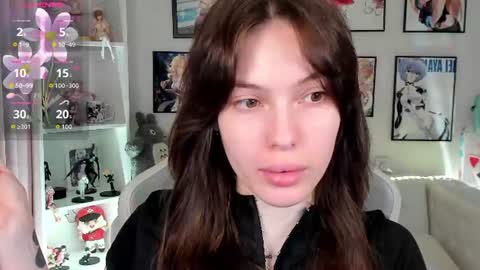 Mili Jay online show from June 14, 5:37 pm