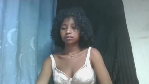 milinasy online show from March 21, 9:18 pm